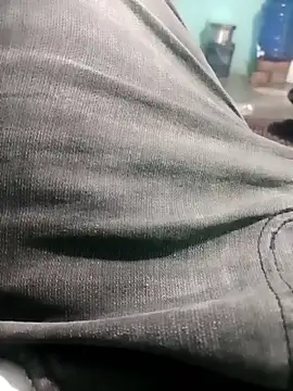 Surajpuja79's cam snapshot