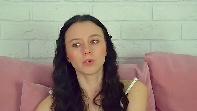 ArinaKubrick's cam snapshot