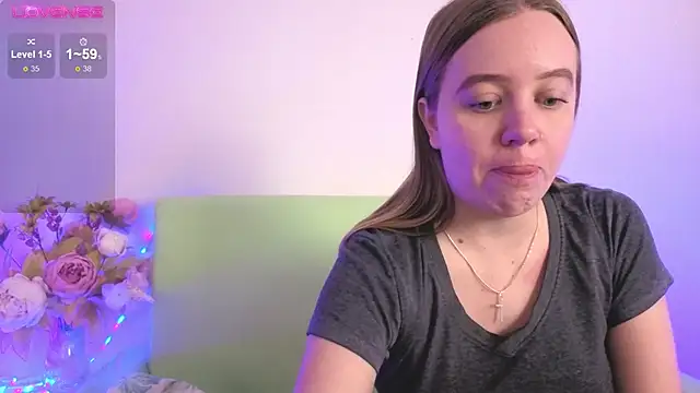 Sofia_Bushe's cam snapshot