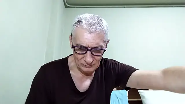 BIGUNCUTHARDCOCK's cam snapshot