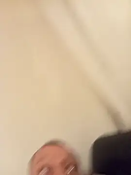 Kw8585kw live sex cam