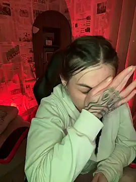 i_am_nina_'s cam snapshot