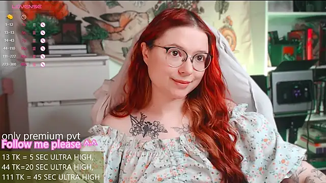 me__hanna's cam snapshot