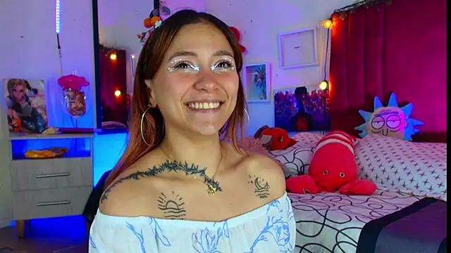 alisson_zafiro_'s cam snapshot