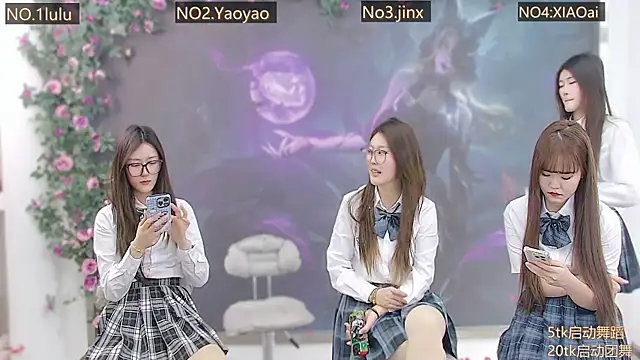 DogdogSM live sex cam