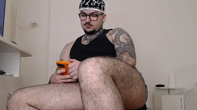 hyper_syren live sex cam