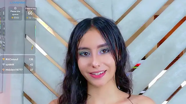 Sarah-Grace live sex cam