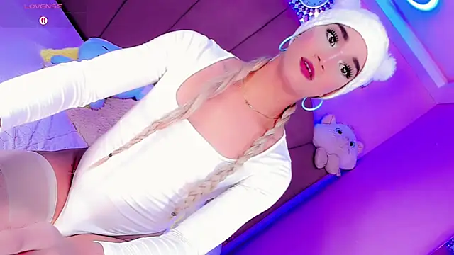 Nauthy_girl live sex cam