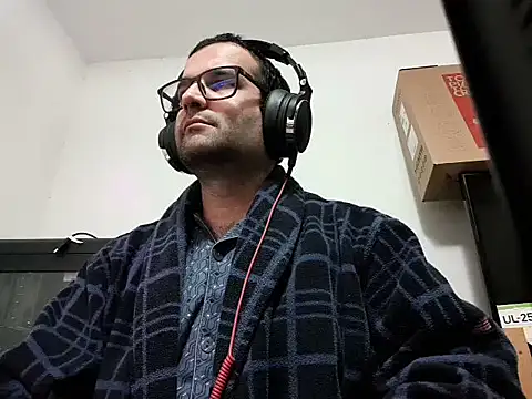 gostoso_20c's cam snapshot