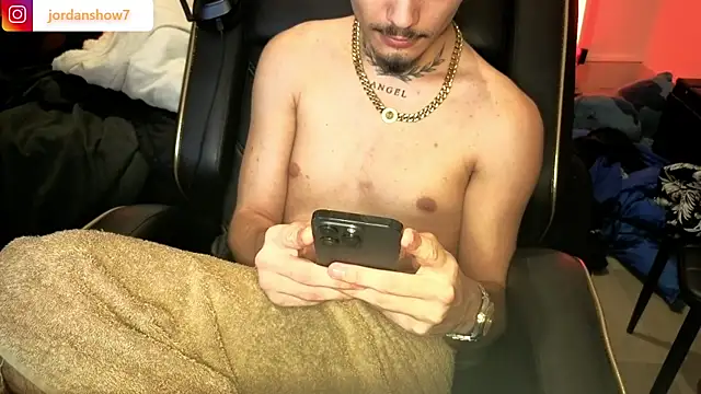 JordanShow live sex cam
