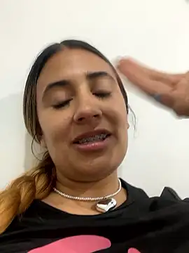 Megumi_Ivanov's cam snapshot