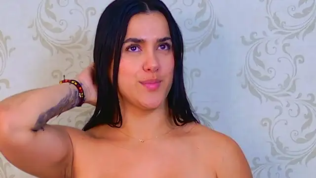 Bella_Fior live sex cam