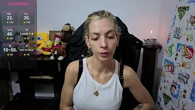 Princezzlove3 live sex cam