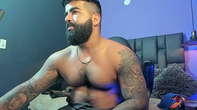 Lyon_vach live sex cam