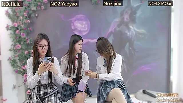 DogdogSM live sex cam