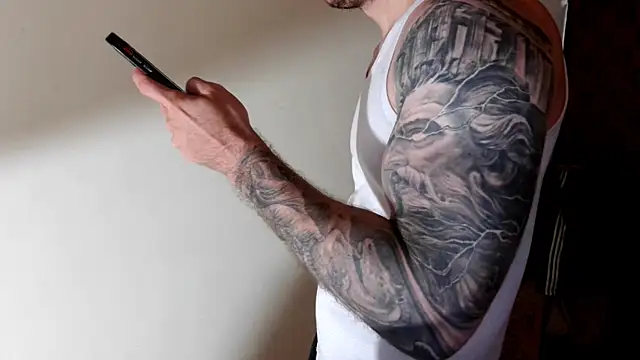 Kenner_fox77 live sex cam