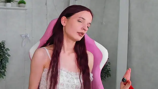 Alicia_Adammss's cam snapshot