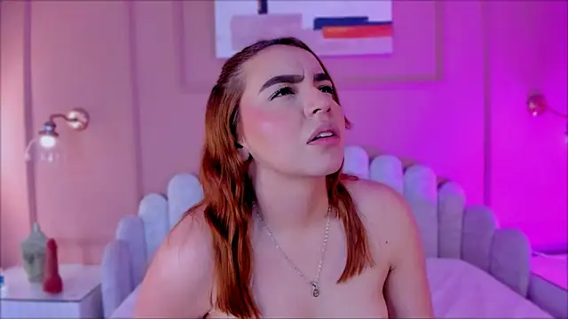 amber_price's cam snapshot