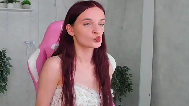 Alicia_Adammss's cam snapshot