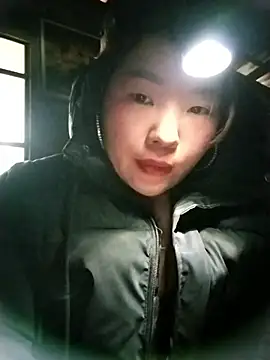 lylylove's cam snapshot