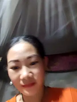 gio-thu's cam snapshot