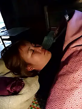 -myaa-'s cam snapshot