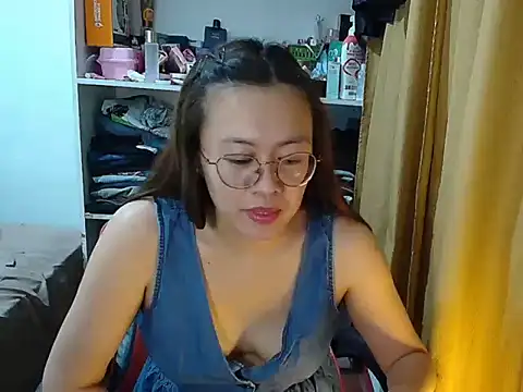 crizzybel's cam snapshot