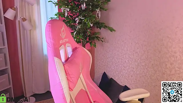 L1na_Reeds live sex cam