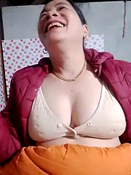 small-house123 live sex cam