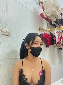 Kyoomii live sex cam