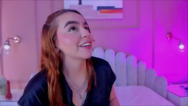 amber_price's cam snapshot