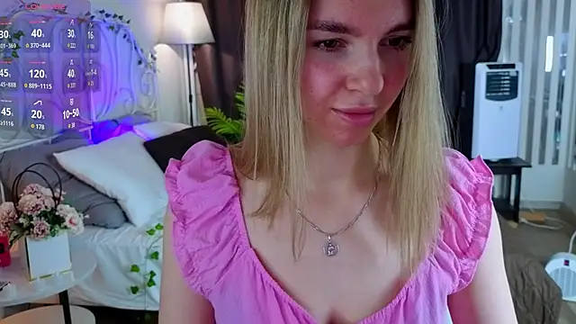 molly_crystal's cam snapshot