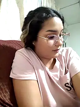 BrendaGirs live sex cam