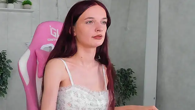 Alicia_Adammss's cam snapshot