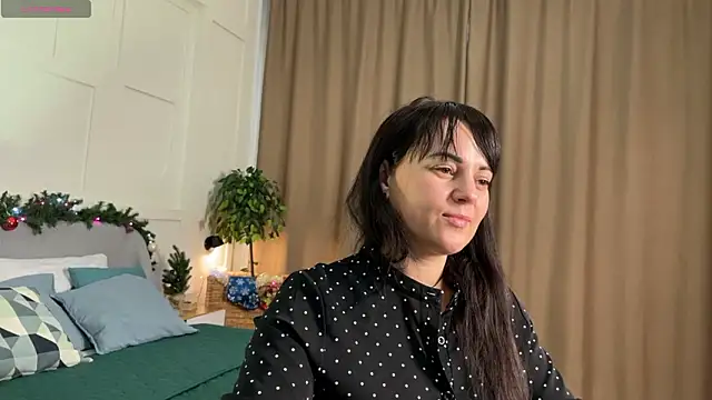 _SilkyShadow_'s cam snapshot