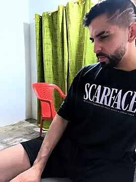 giannis090 live sex cam