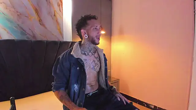 axel_valtier's cam snapshot