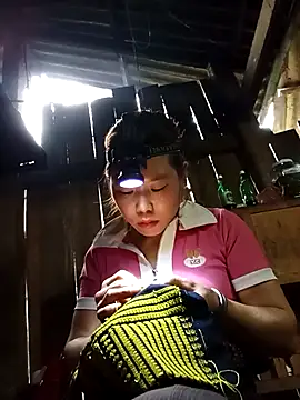 Ngocmi909 live sex cam