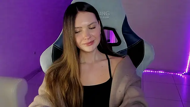 yourArya's cam snapshot