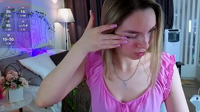 molly_crystal's cam snapshot