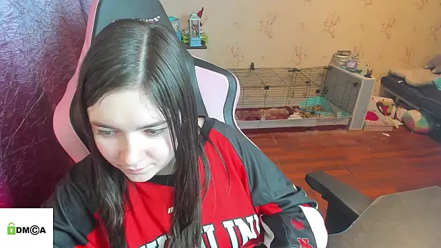 Crazy_forest_fairy's cam snapshot