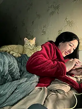 Naughtbaby_2025's cam snapshot