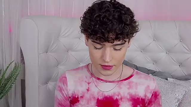 RobbyCharming's cam snapshot