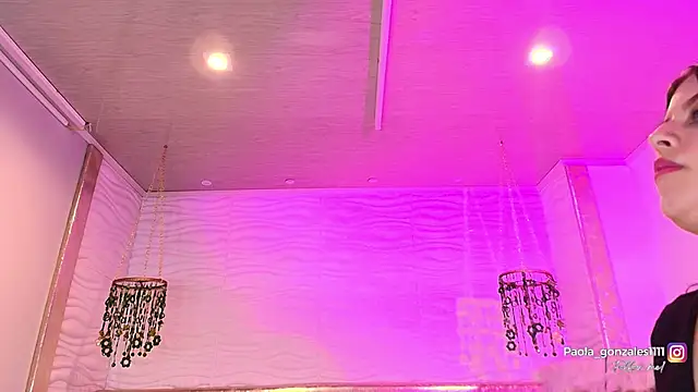 jhade_fox's cam snapshot