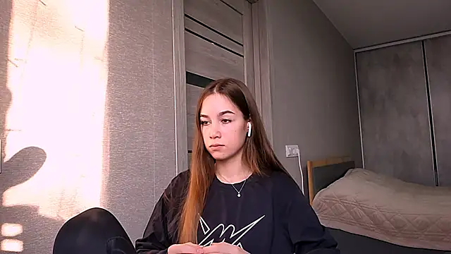 SherrylMaler's cam snapshot