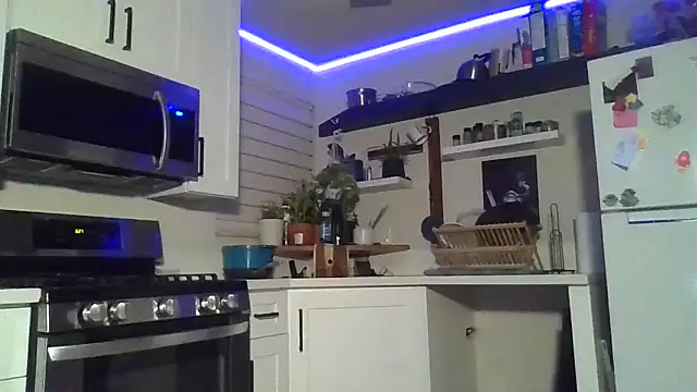 sunburnt602's cam snapshot