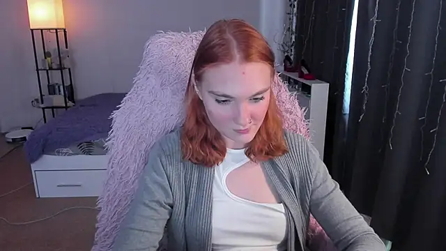 ReddHotPipper live sex cam