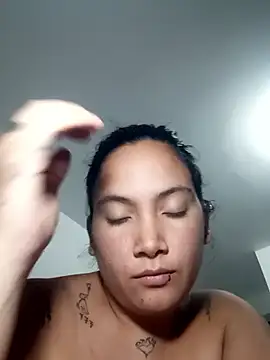 phoop_lilaa's cam snapshot