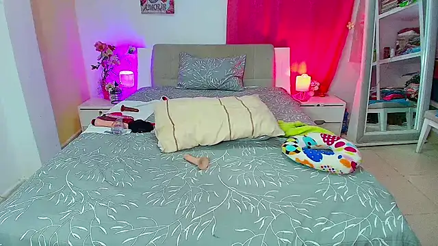 Kendralove31xxx live sex cam