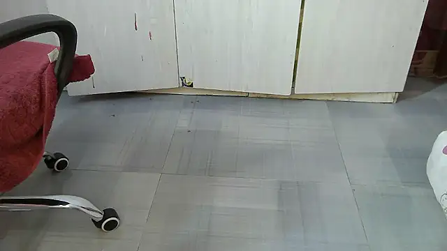 Creepy_Sexy live sex cam